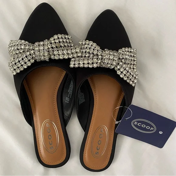 Scoop Women’s Point Toe Slingback Mules with Bow - Picture 5 of 10